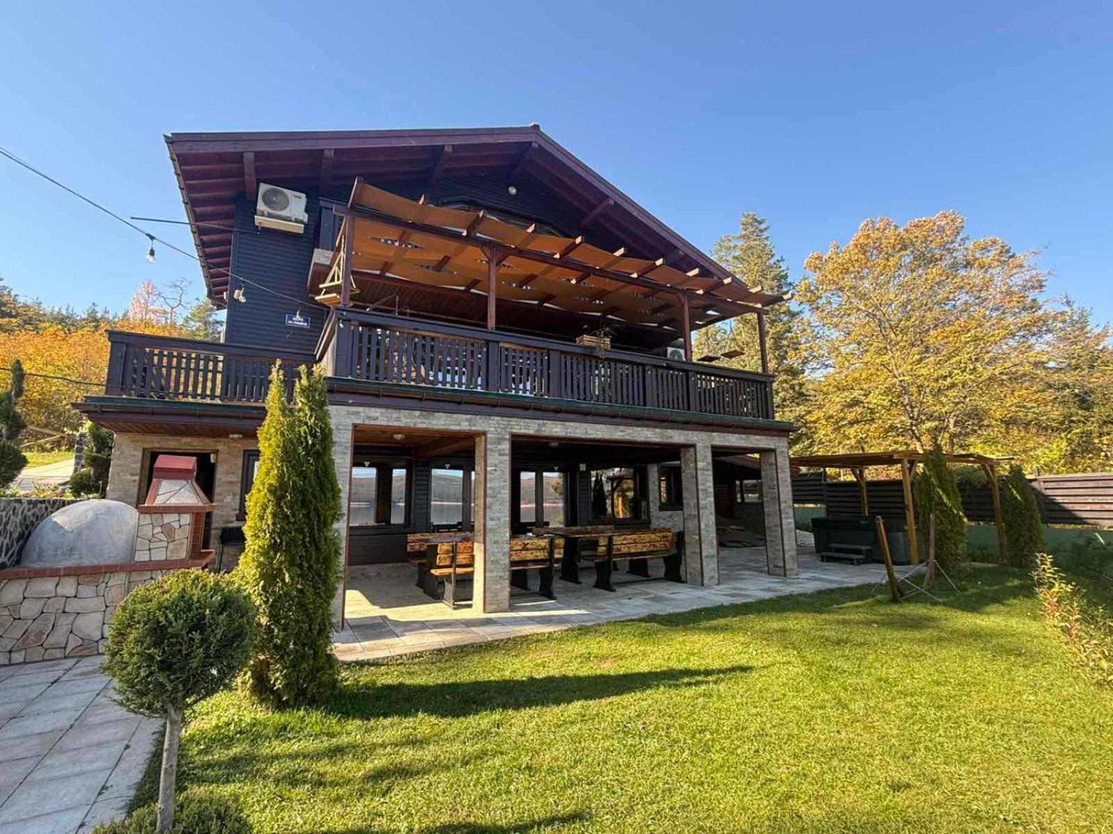 Villa Iskar Lake Residence By Bookvillabg Shtarkelovo Gnezdo Екстер'єр фото